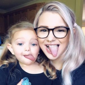 Meet your Posher, Karly